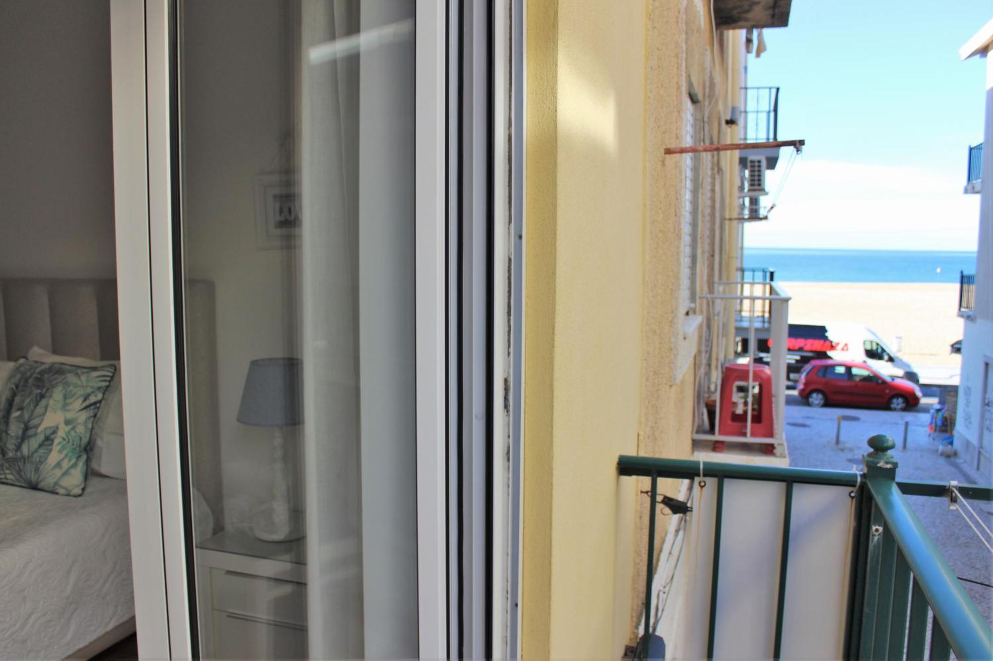 Appartement Casa Carvalho Laranjo à Nazaré Extérieur photo